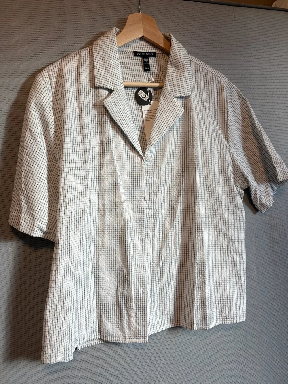 EILEEN FISHER Gingham Check Short-Sleeve Organic Cotton Ripple Notch Shirt - Picture 4 of 8